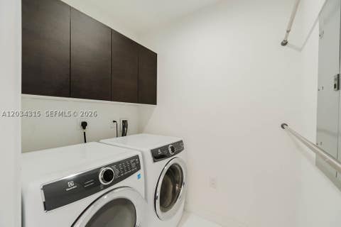 Tiny photo for Miami, FL 33132 (MLS # A12034315)