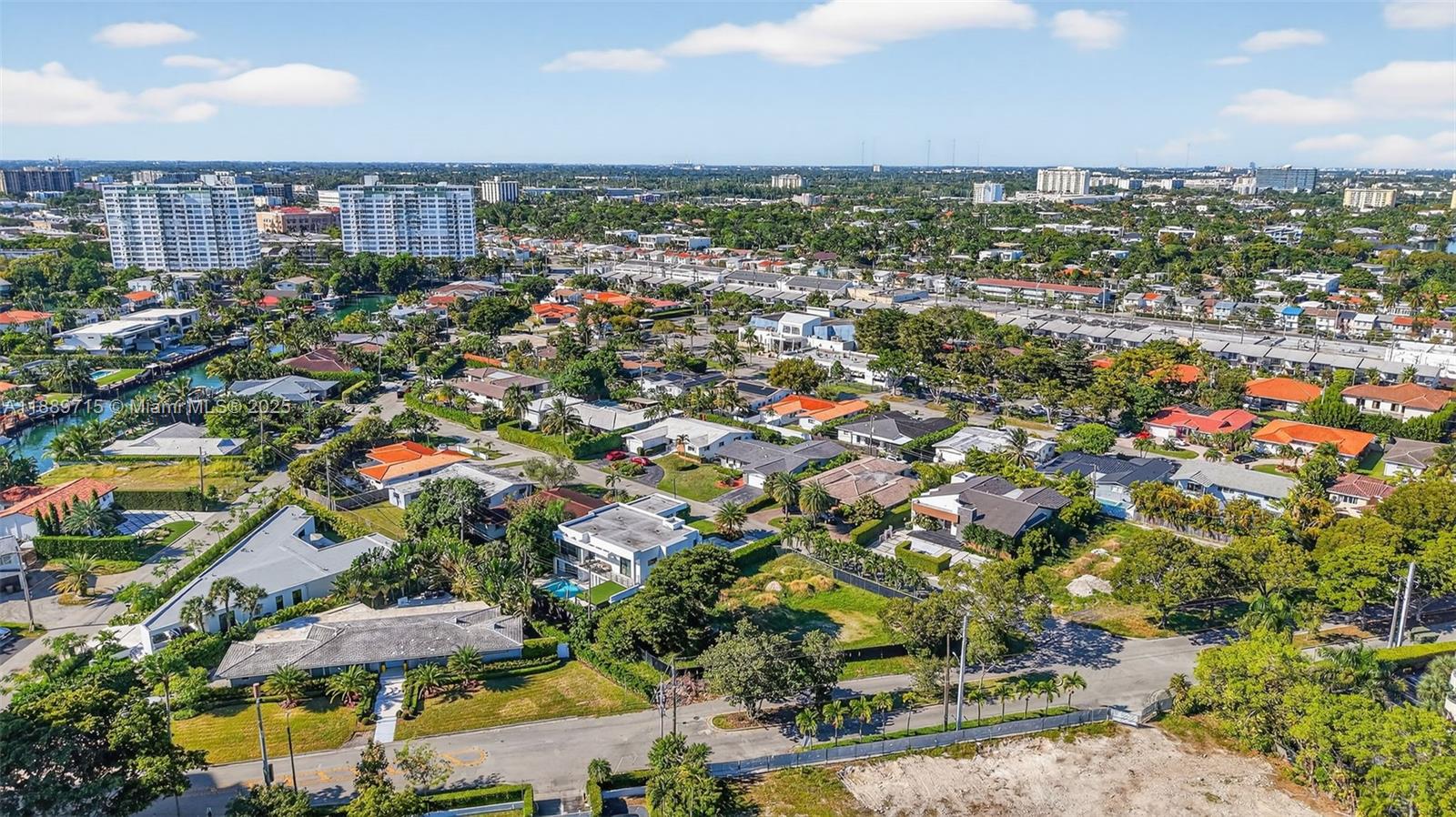 MAJORCA TOWERS CONDO - Residential