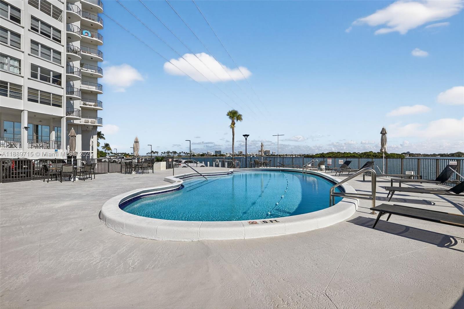 MAJORCA TOWERS CONDO - Residential