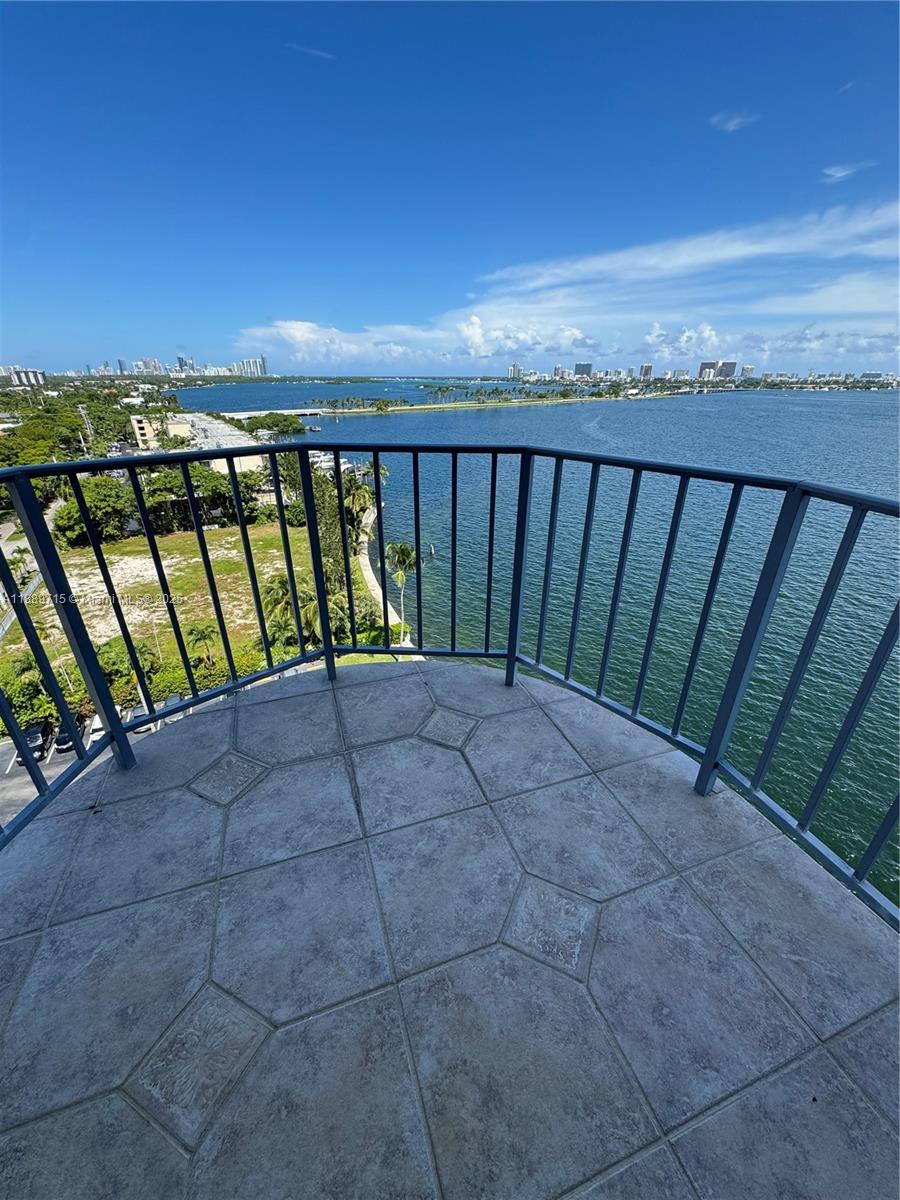 MAJORCA TOWERS CONDO - Residential
