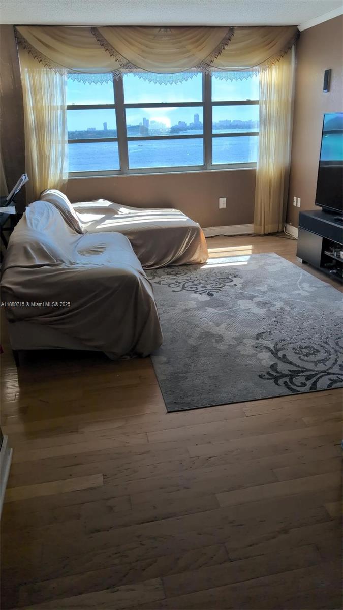 MAJORCA TOWERS CONDO - Residential