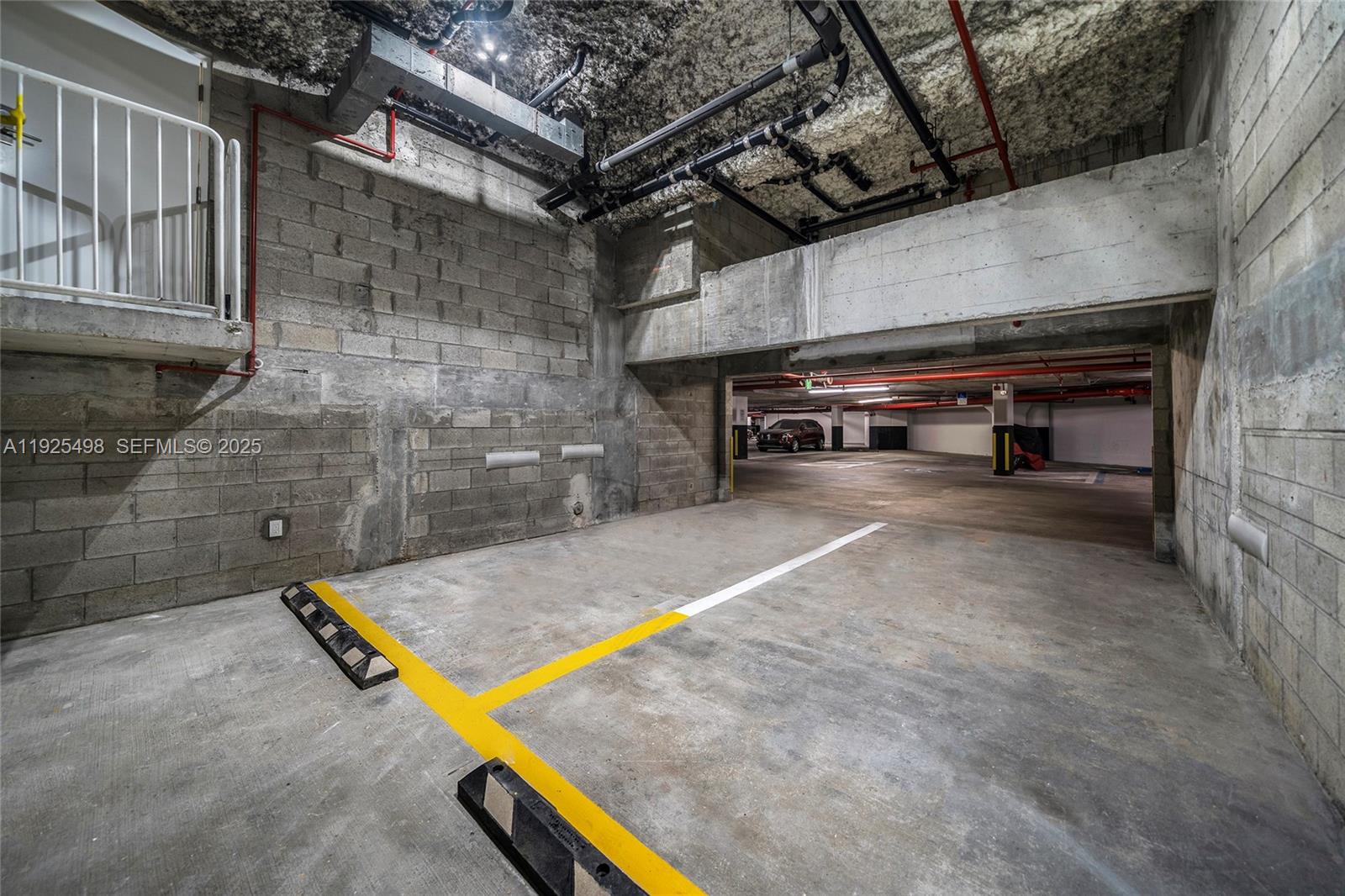 CONTINUUM ON SOUTH BEACH - Residential