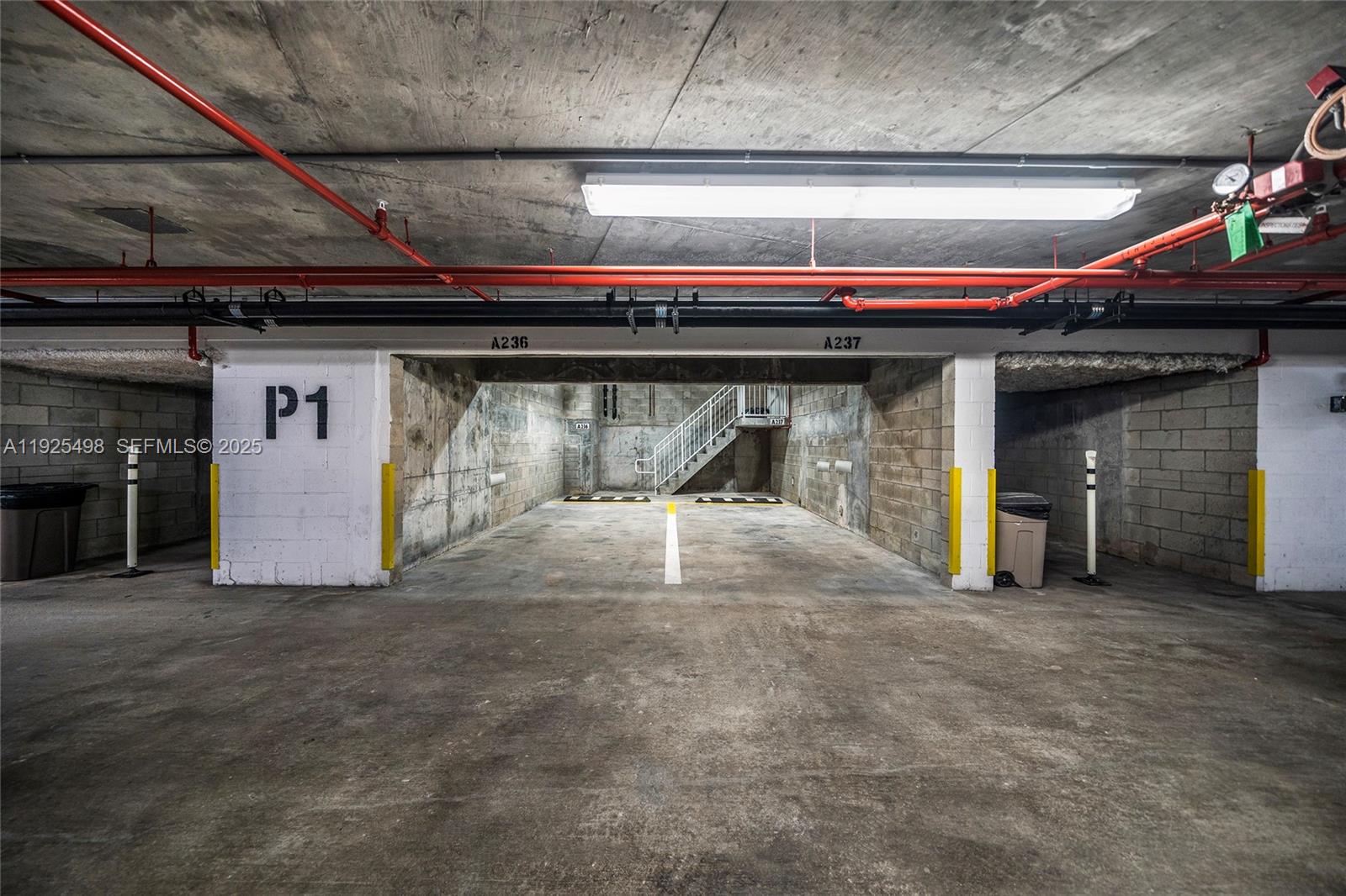 CONTINUUM ON SOUTH BEACH - Residential