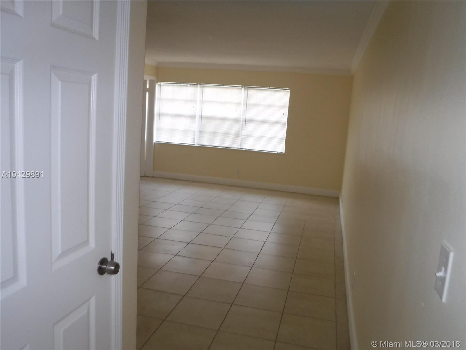 27-49-42 N 200 OF S1/2 OF - Residential Lease