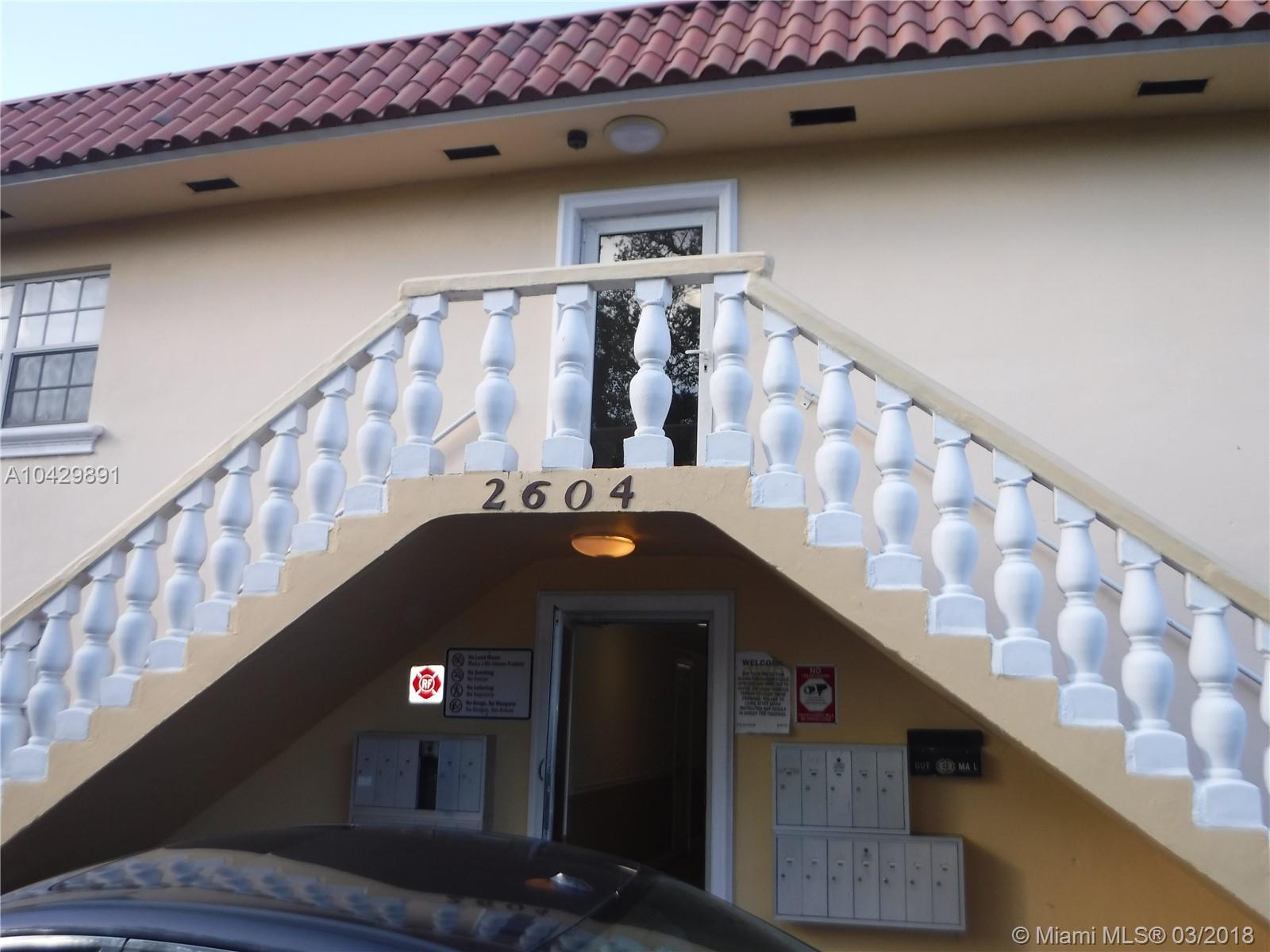 27-49-42 N 200 OF S1/2 OF - Residential Lease