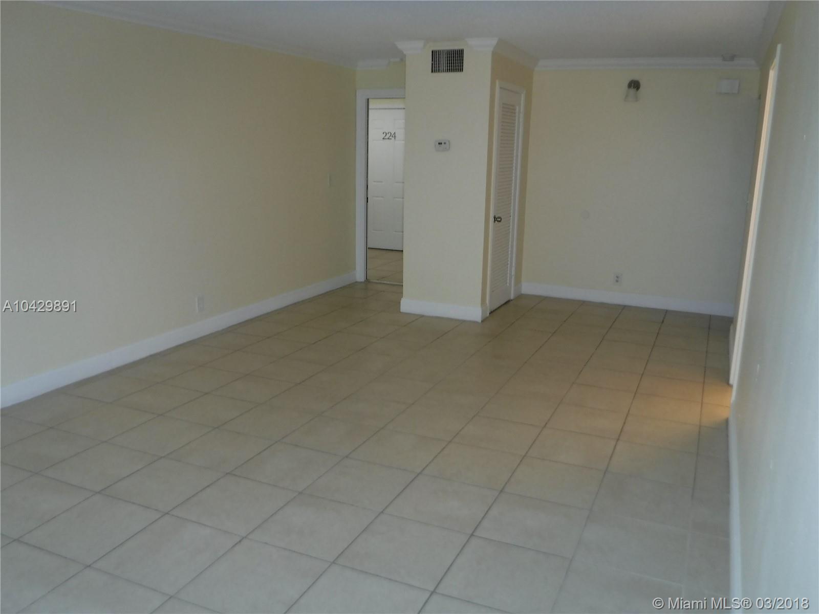 27-49-42 N 200 OF S1/2 OF - Residential Lease