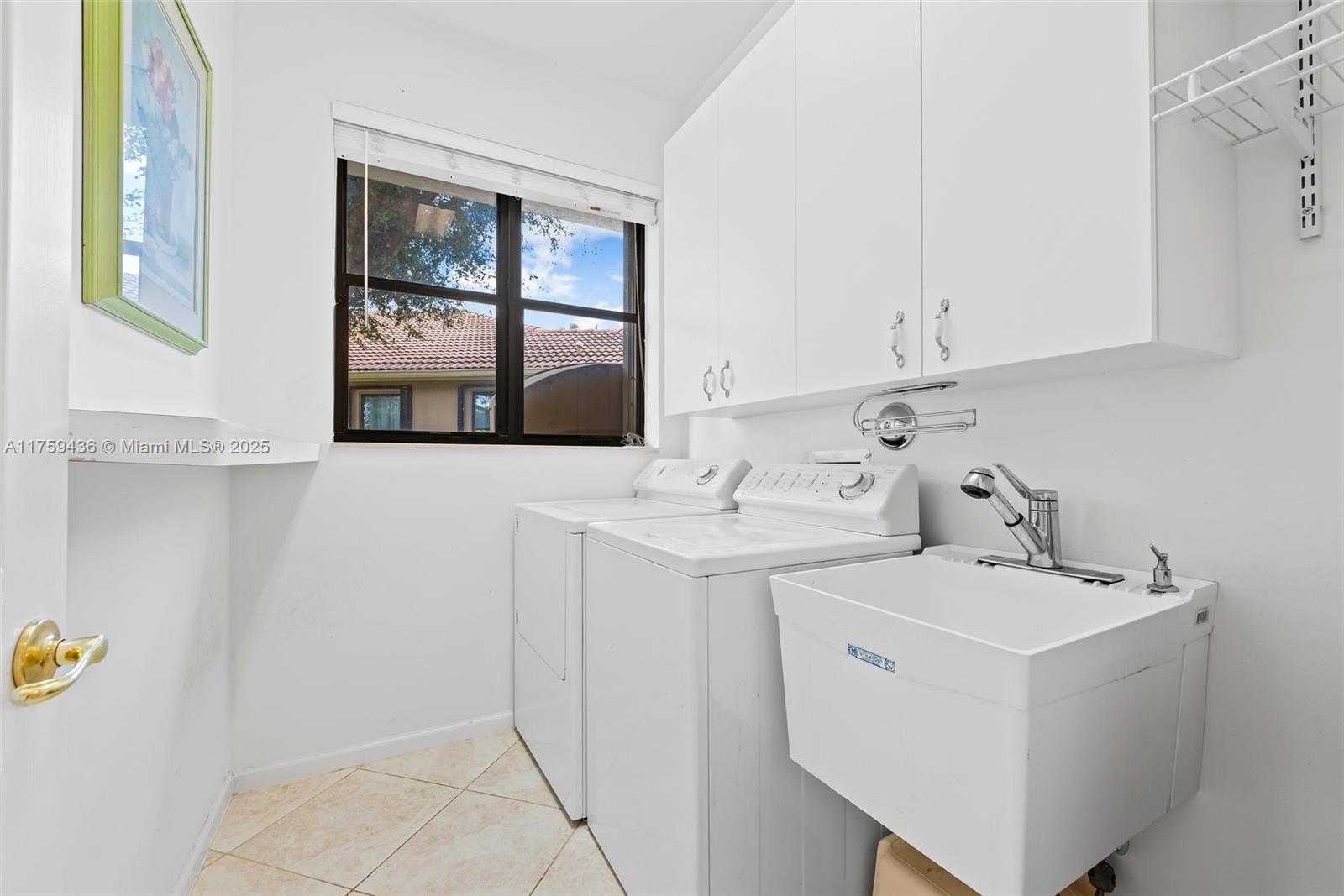TIVOLI RESERVE - Residential