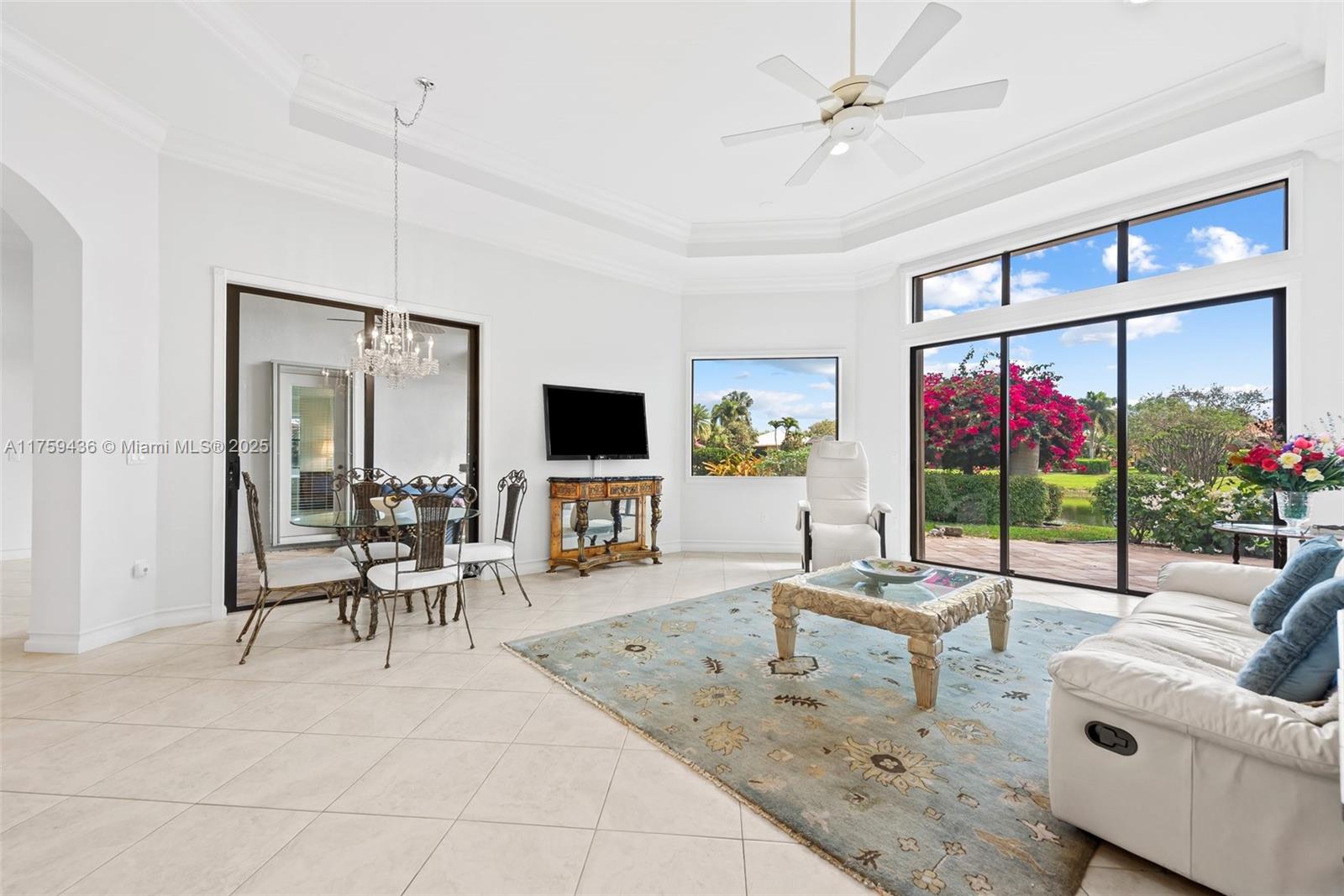 TIVOLI RESERVE - Residential