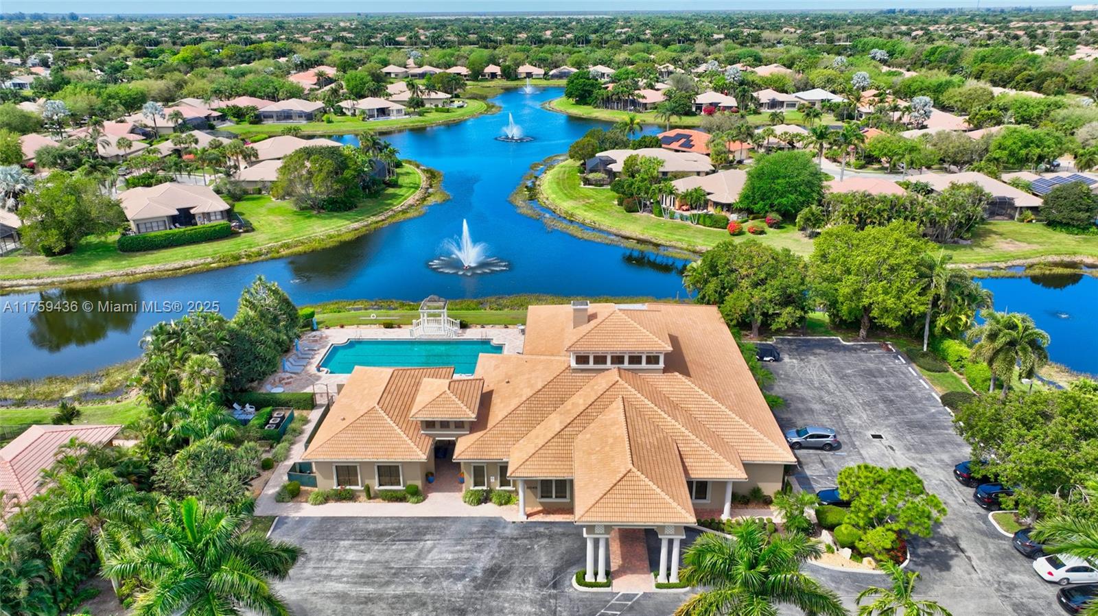 TIVOLI RESERVE - Residential