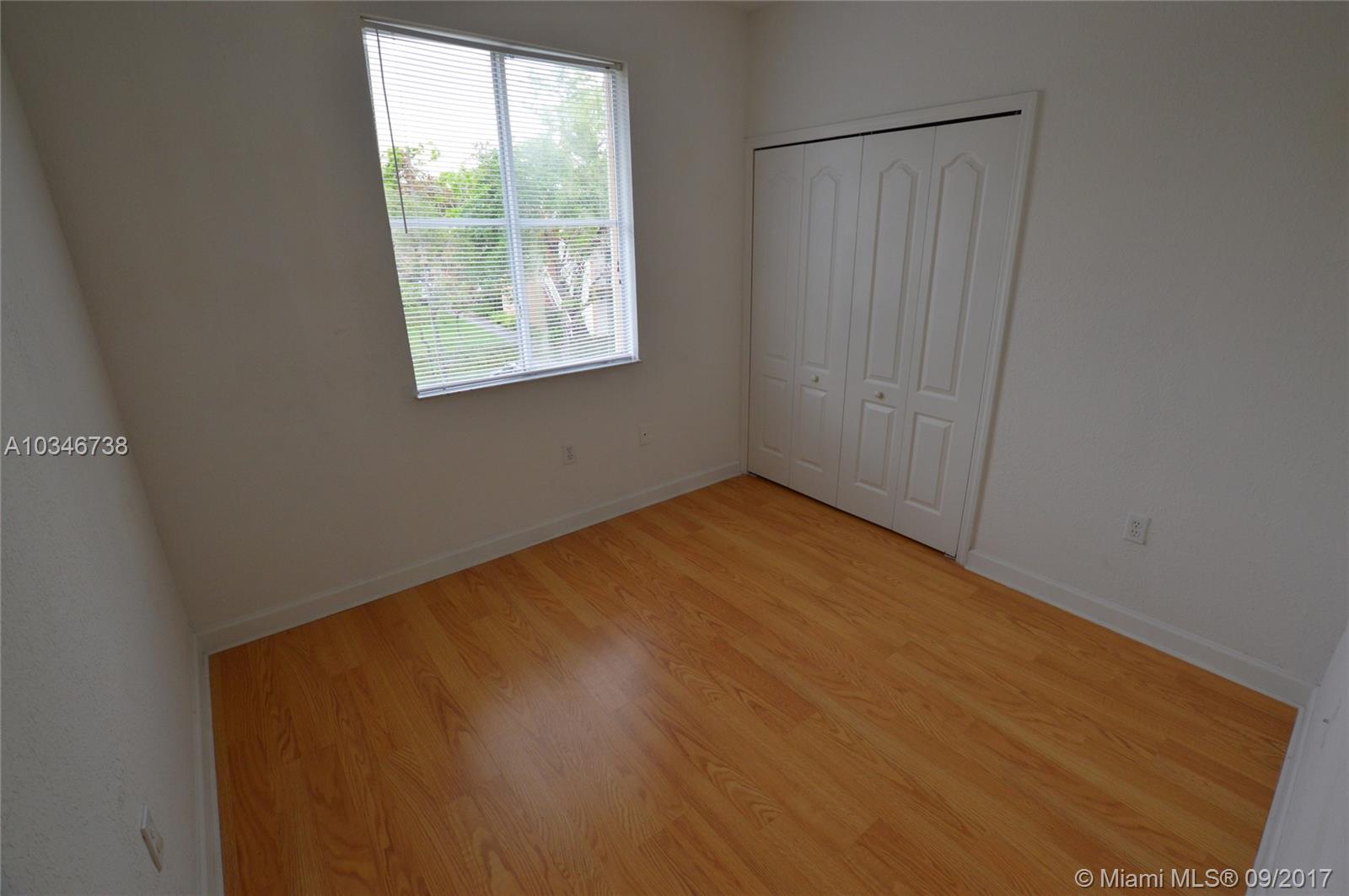 SHOMA HOMES AT COUNTRY CL - Residential Lease