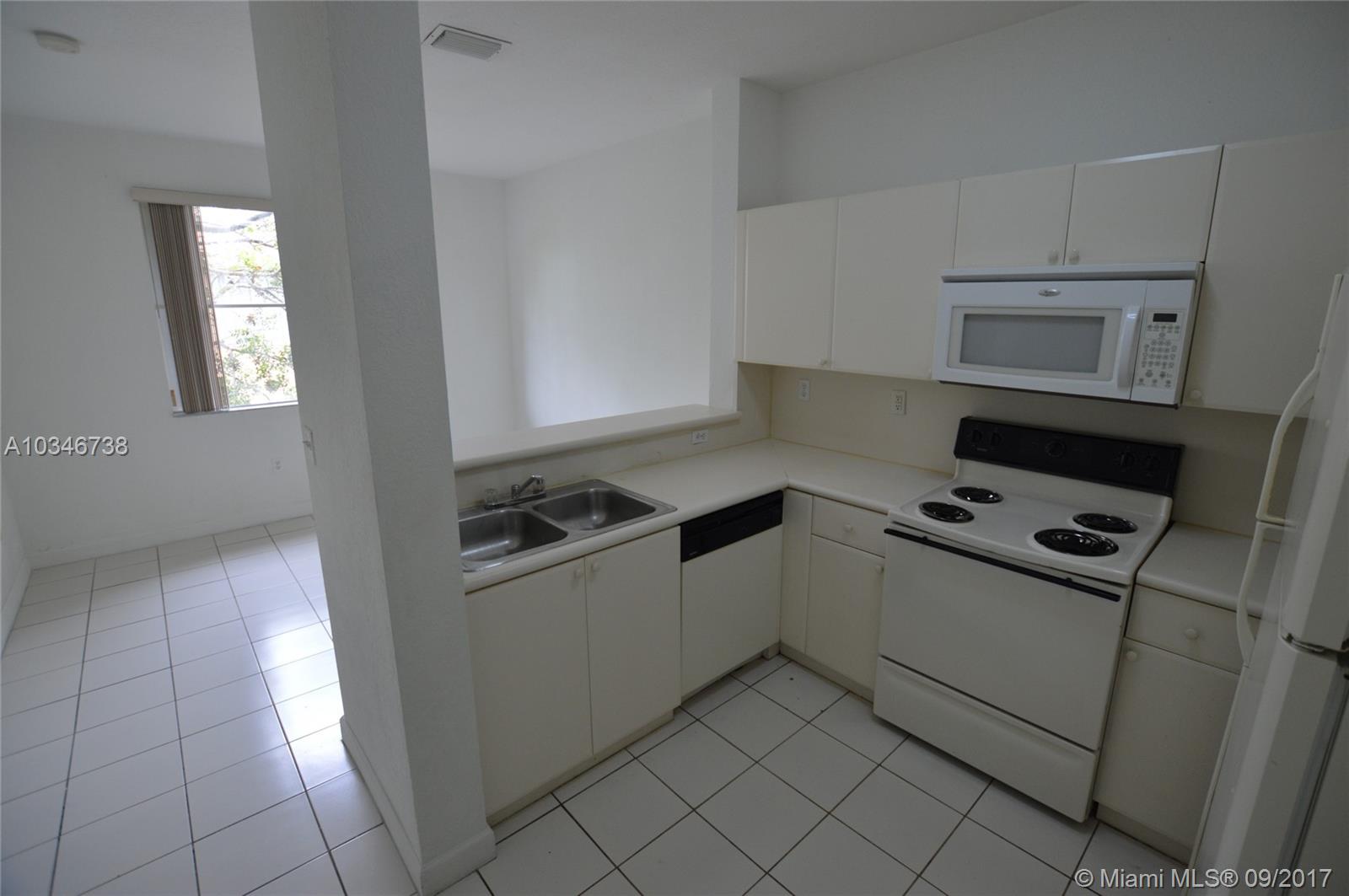 SHOMA HOMES AT COUNTRY CL - Residential Lease