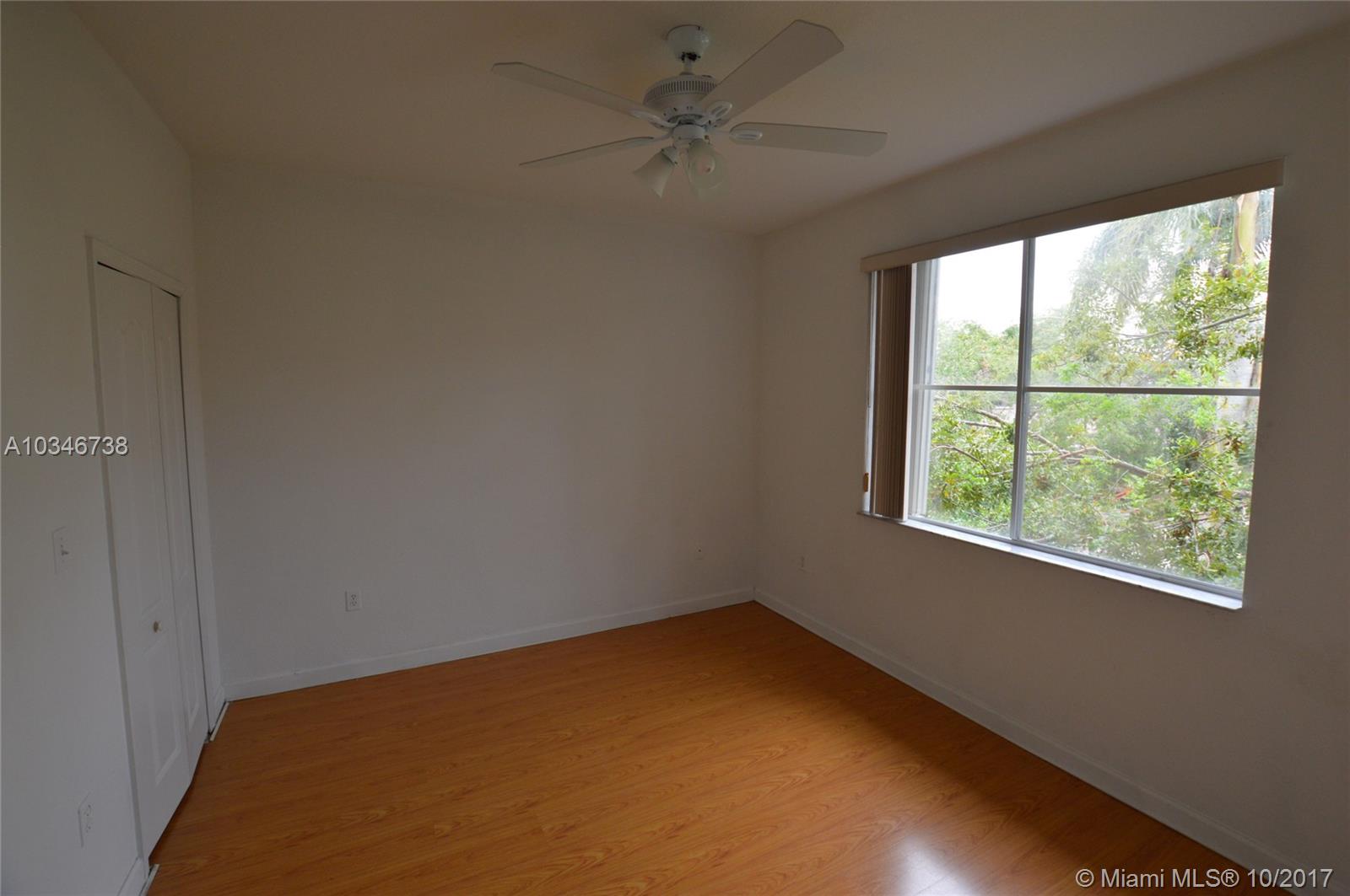 SHOMA HOMES AT COUNTRY CL - Residential Lease
