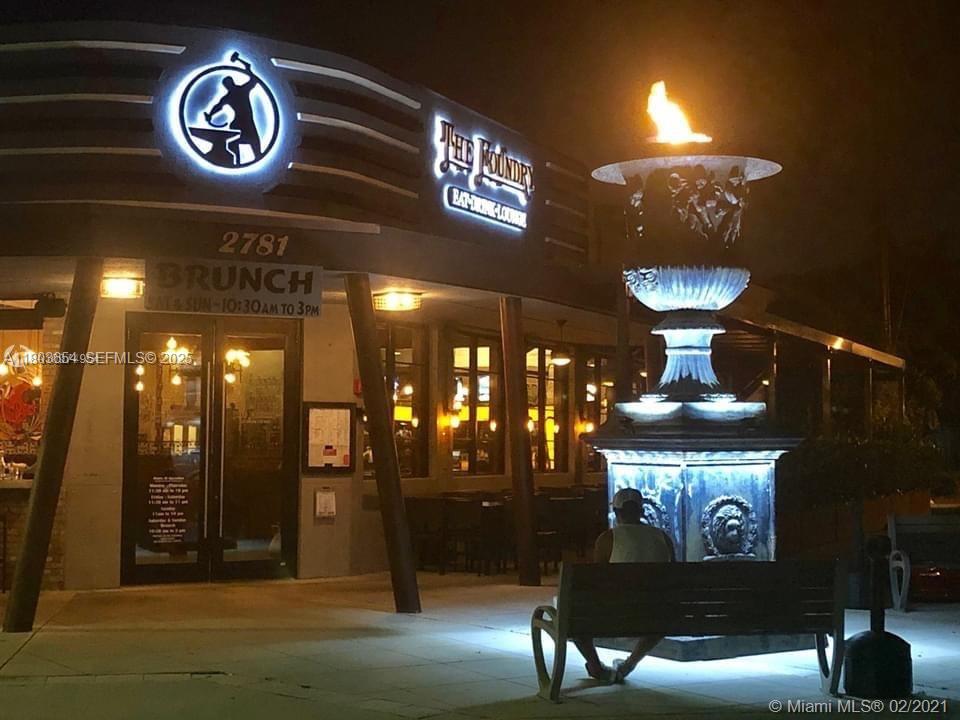 LADO DEL RIO CONDO - Residential