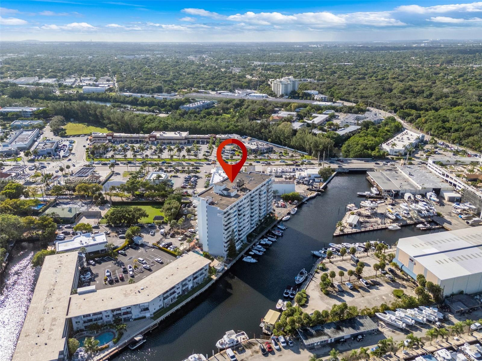 KEYSTONE HARBOR CLUB COND - Residential