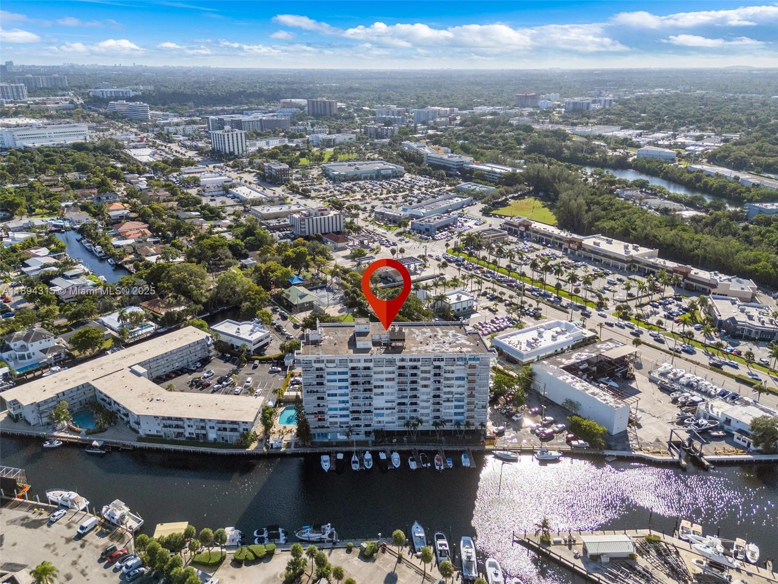 KEYSTONE HARBOR CLUB COND - Residential