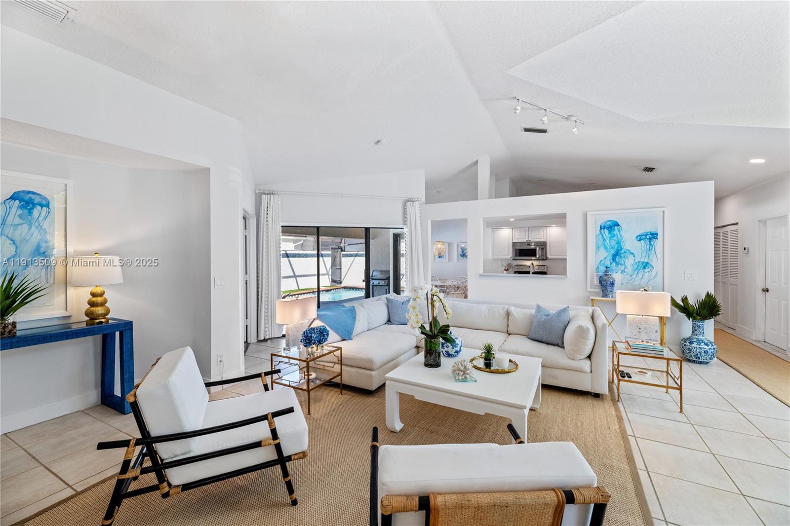 SEA OATS OF JUNO BEACH CO - Residential Lease