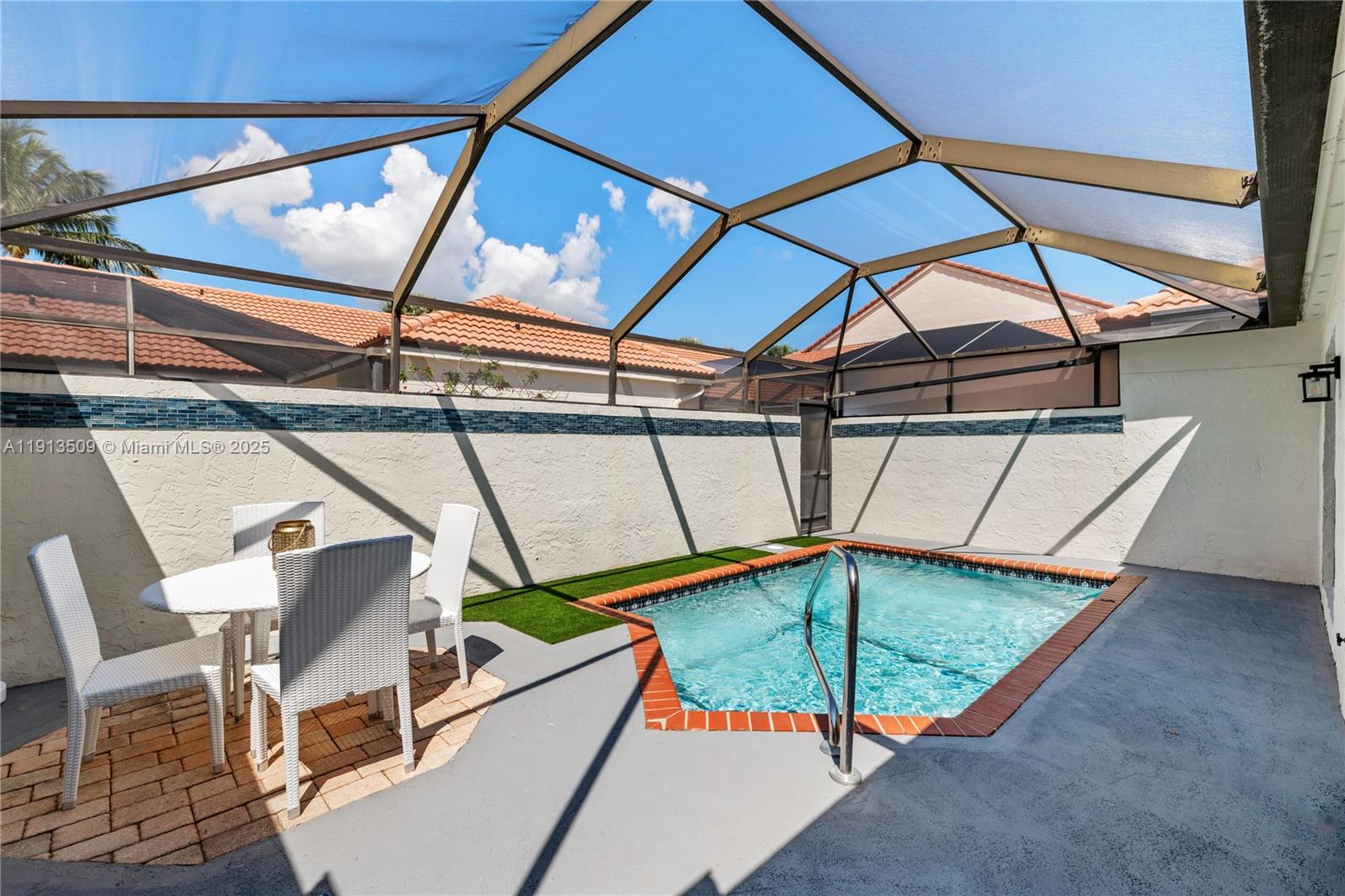 SEA OATS OF JUNO BEACH CO - Residential Lease