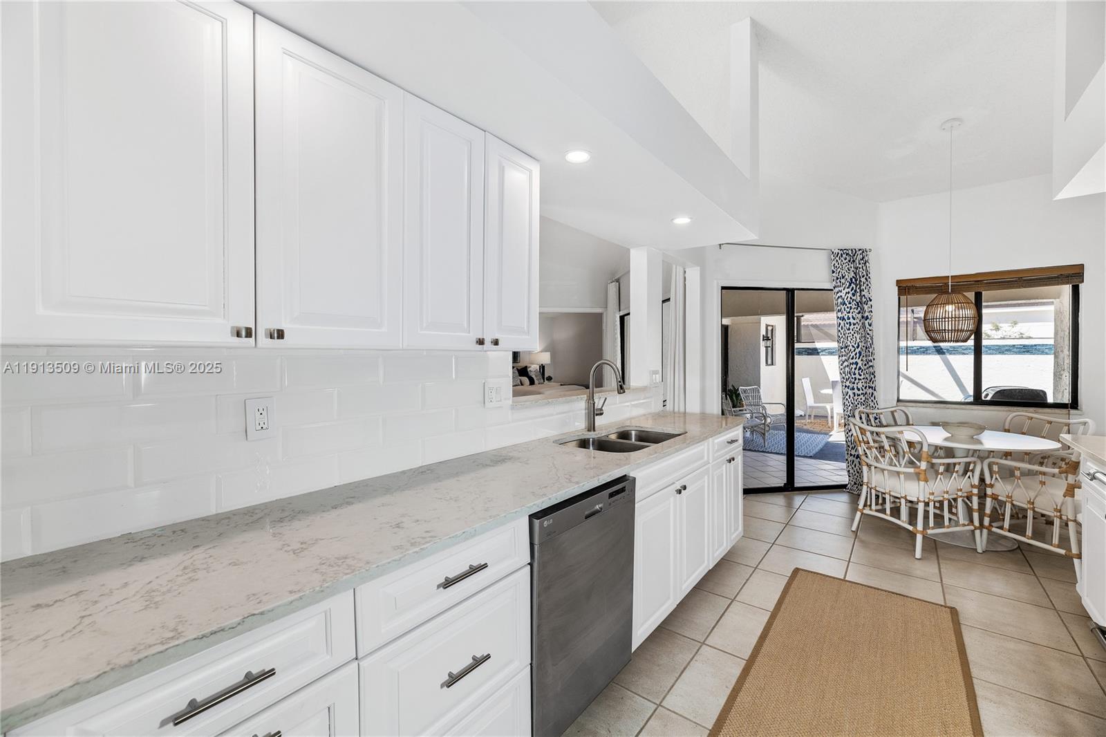 SEA OATS OF JUNO BEACH CO - Residential Lease