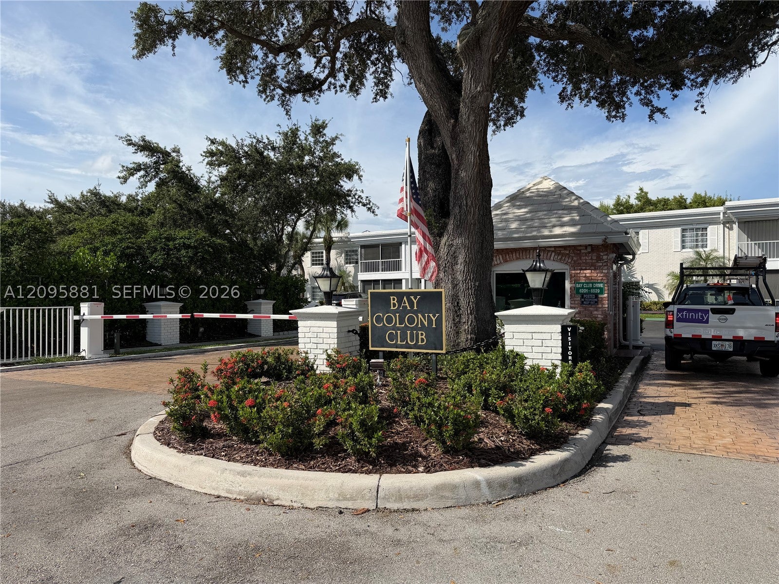 6275 Bay Club Dr 2