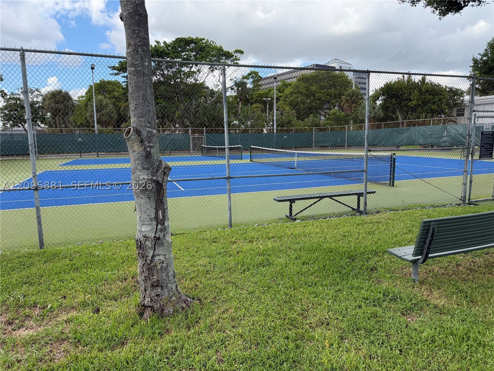 6275 Bay Club Dr 2