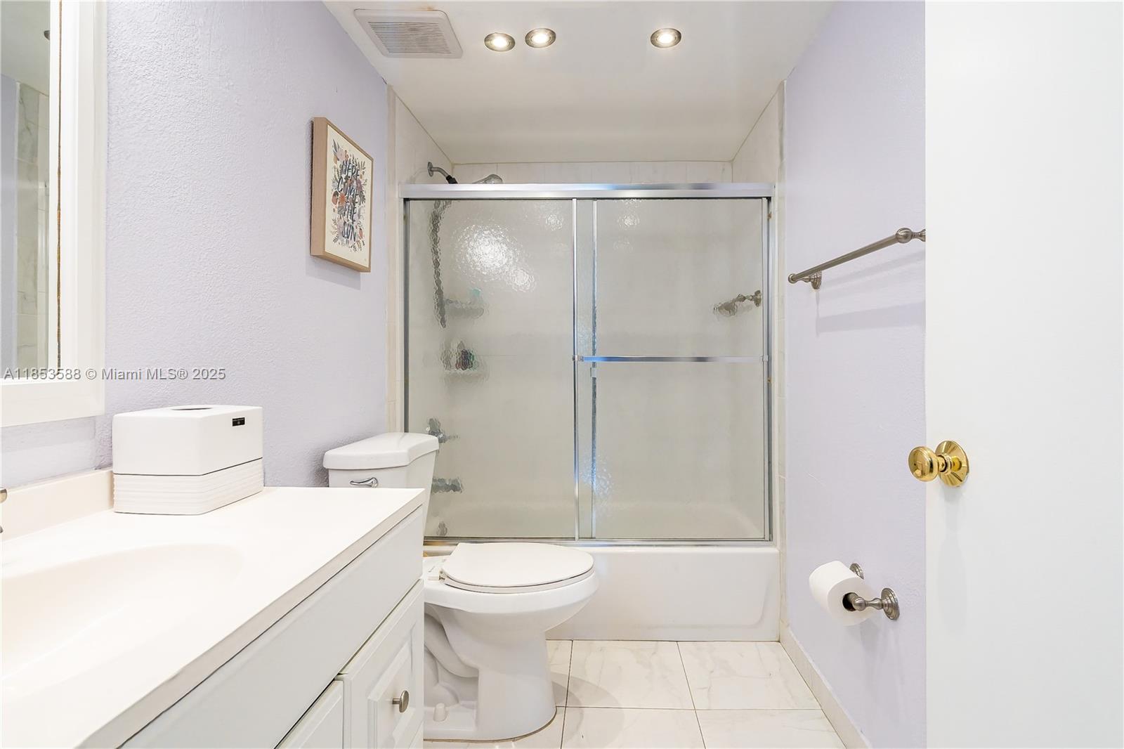 WILLOW WALK OF KENDALL CO - Residential