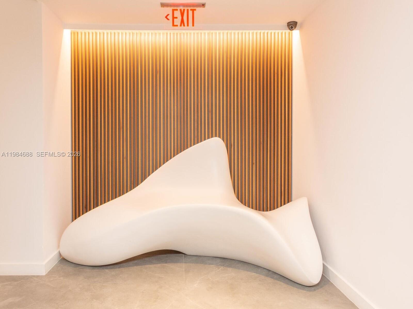 WIND CONDO - Residential Lease