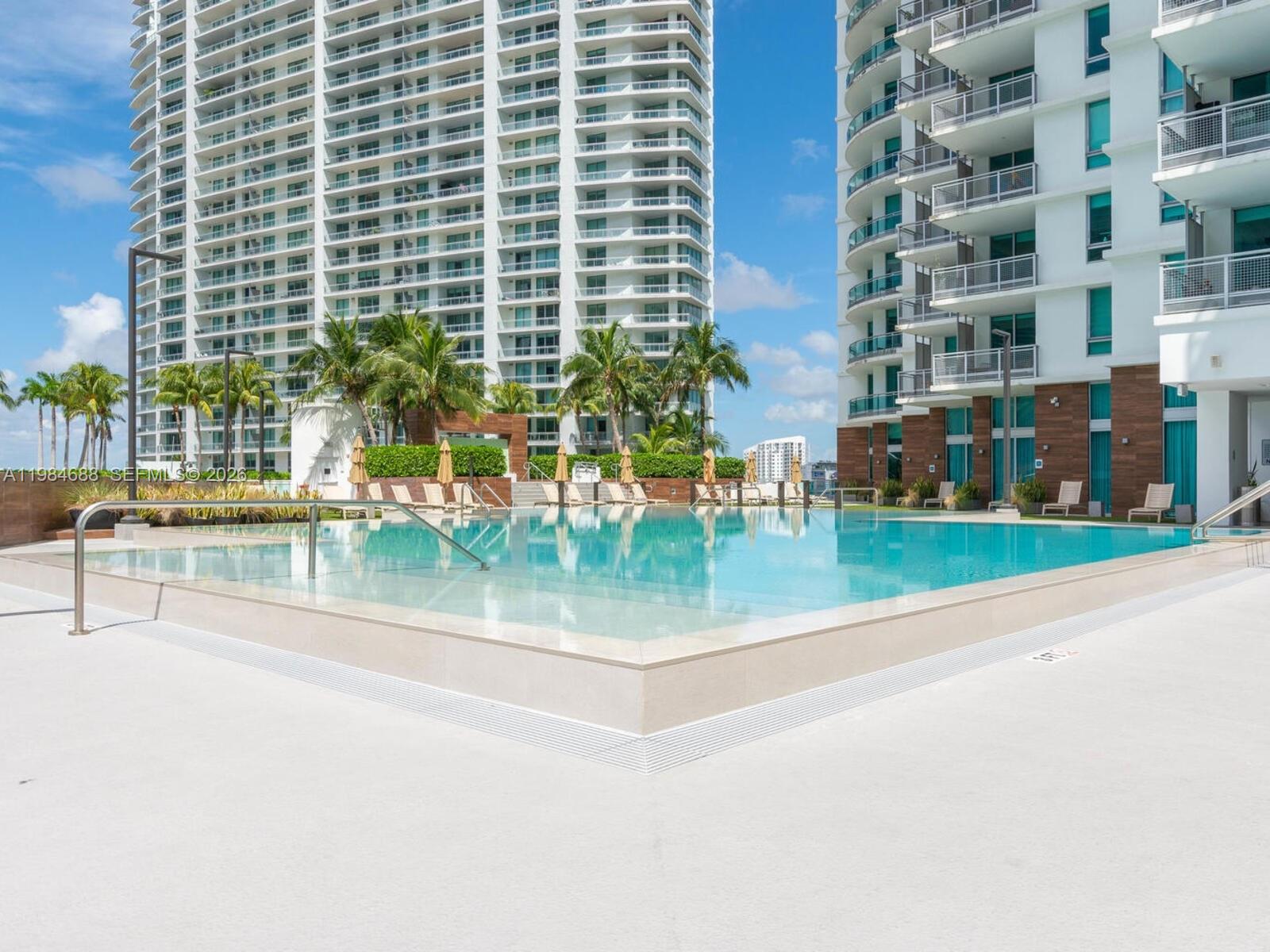 WIND CONDO - Residential Lease
