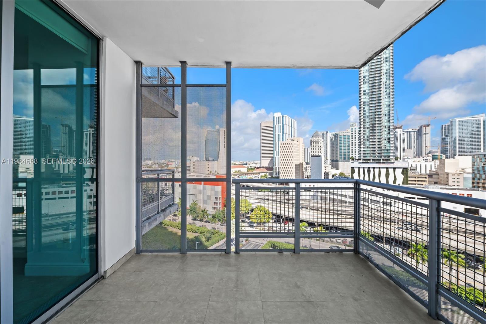 WIND CONDO - Residential Lease