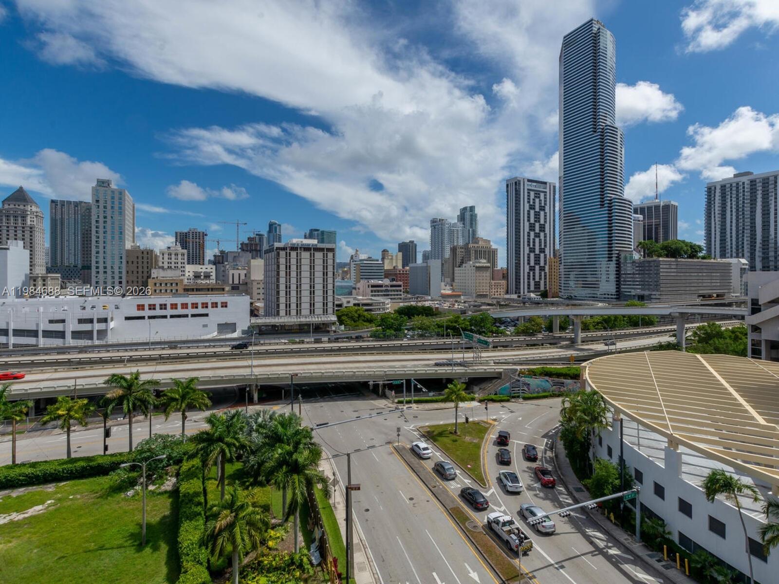 WIND CONDO - Residential Lease