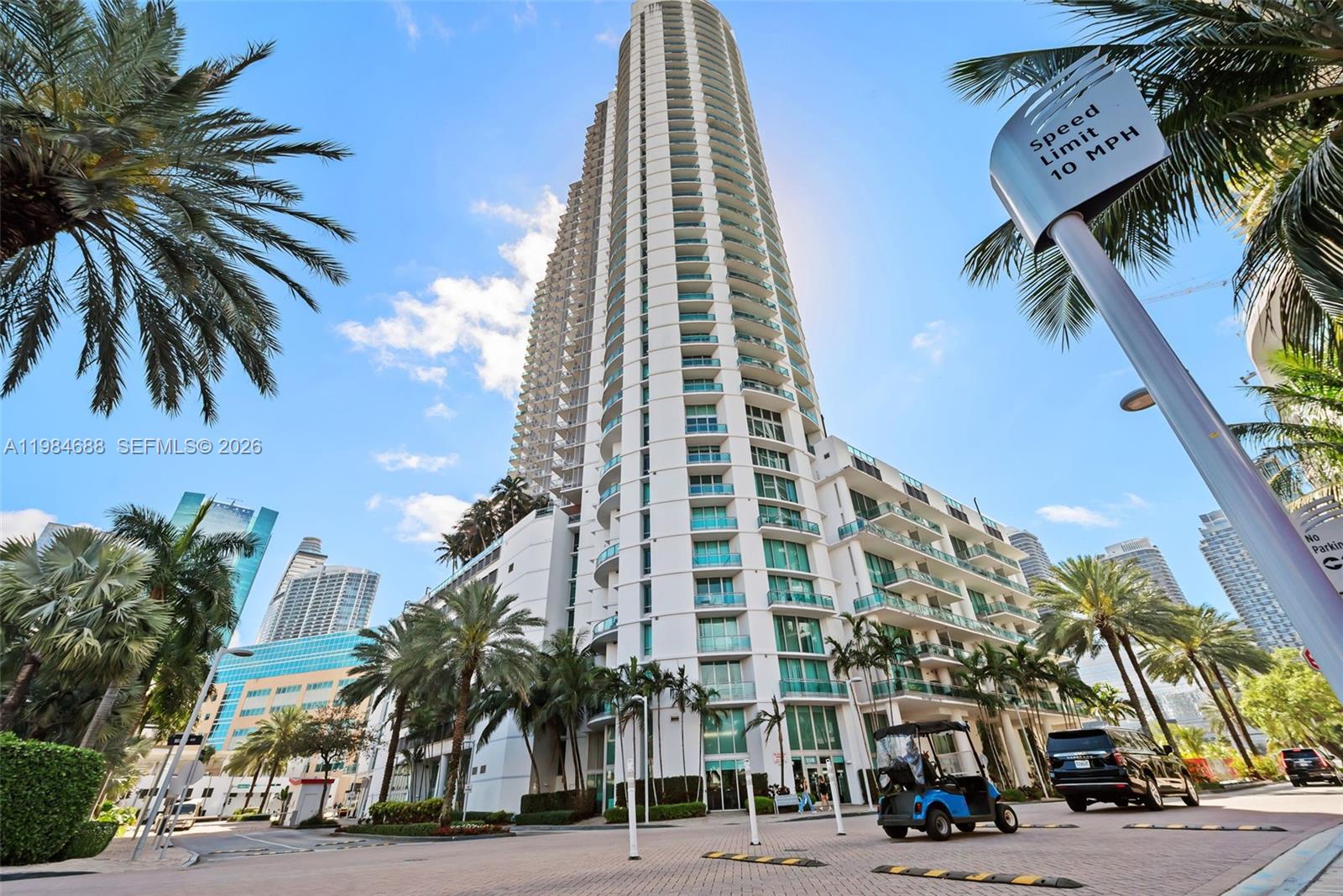WIND CONDO - Residential Lease