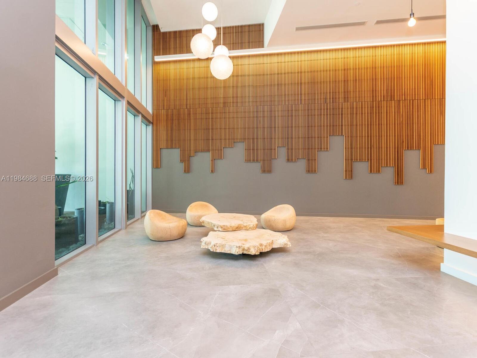 WIND CONDO - Residential Lease