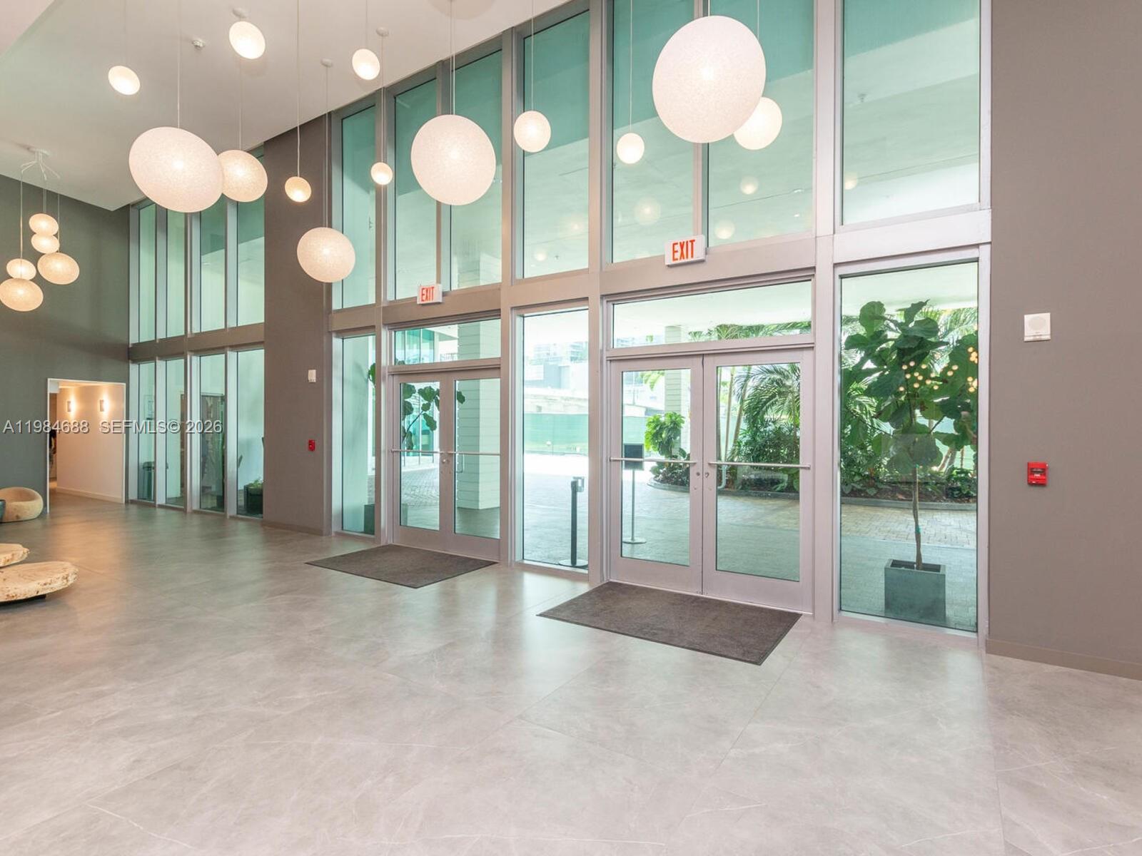 WIND CONDO - Residential Lease