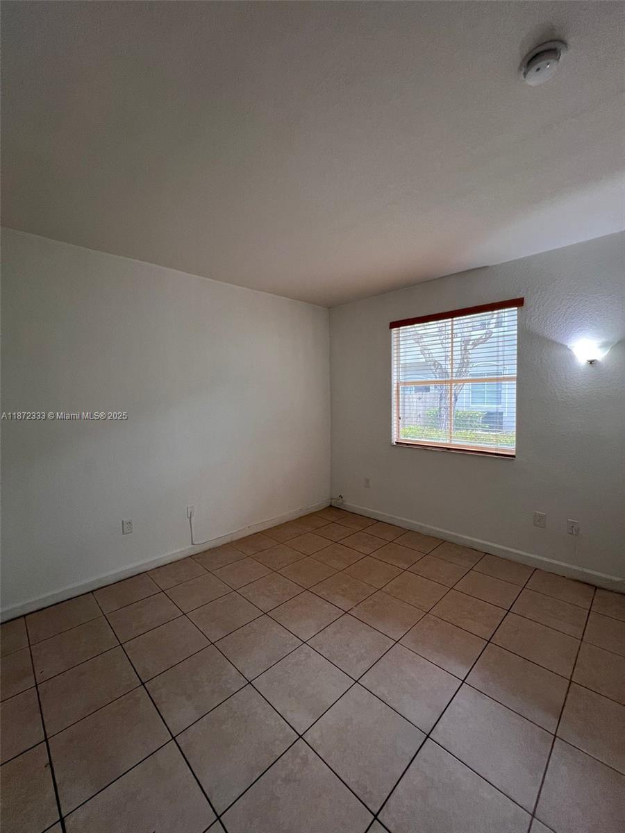 SHOMA CONDO AT KEYS COVE - Residential Lease