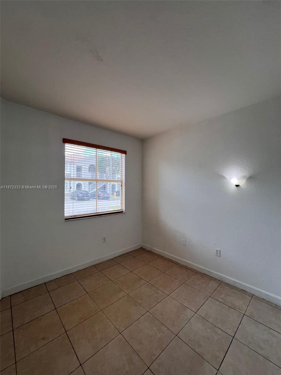 SHOMA CONDO AT KEYS COVE - Residential Lease