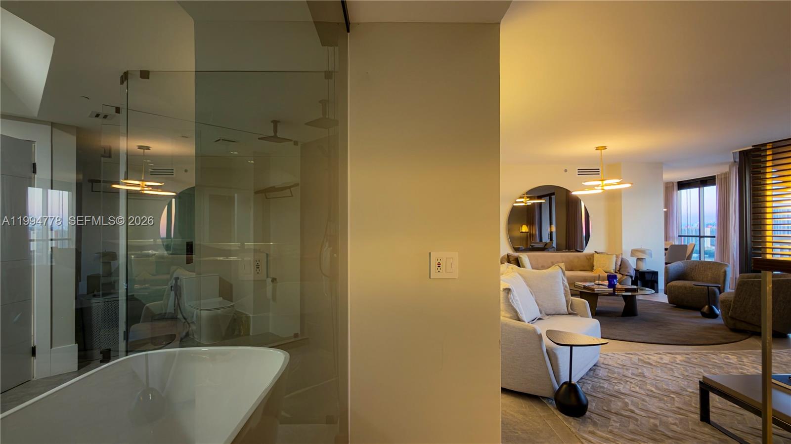 2000 ISL BLVD WILLIAMS IS - Residential Lease