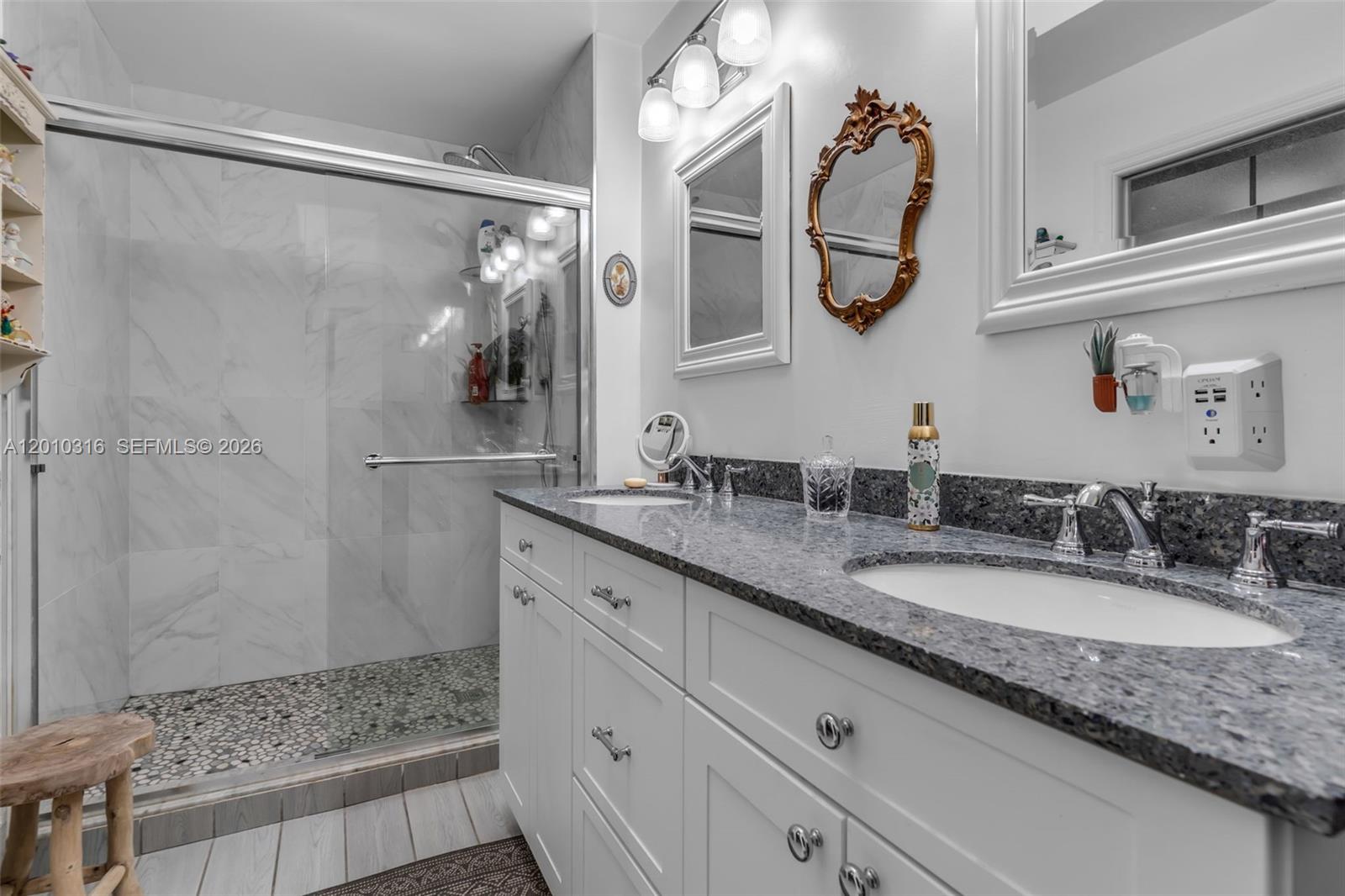 SHOMA HOMES AT IMPERIAL L - Residential