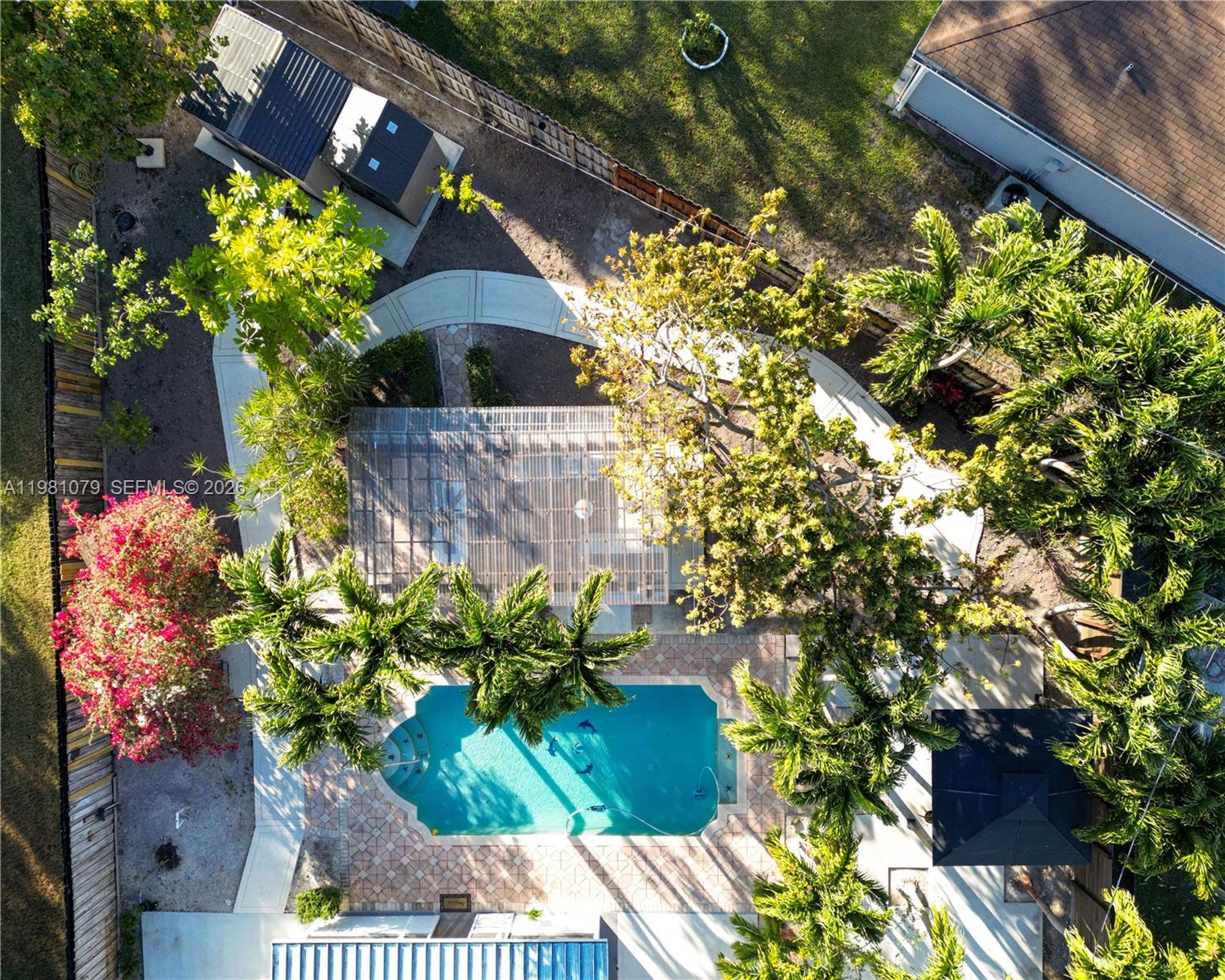 CUTLER RIDGE MANOR ESTATE - Residential