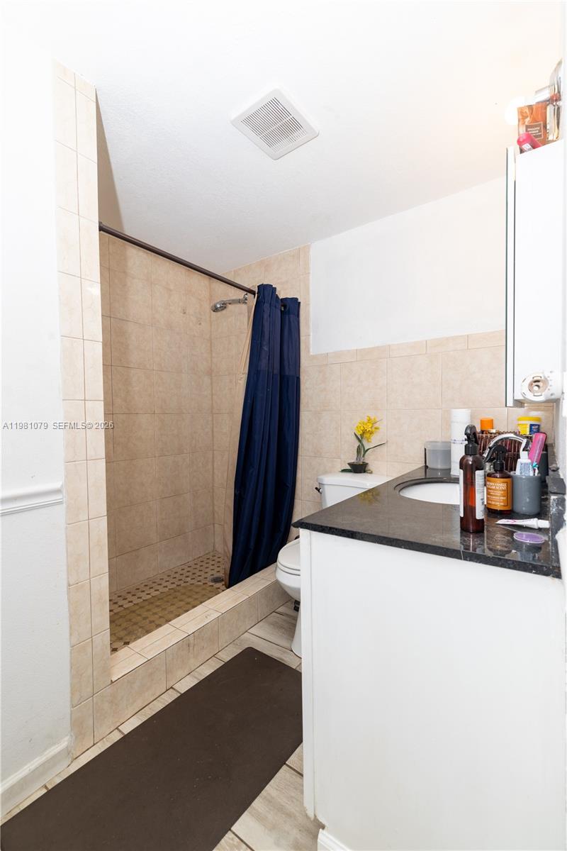 CUTLER RIDGE MANOR ESTATE - Residential