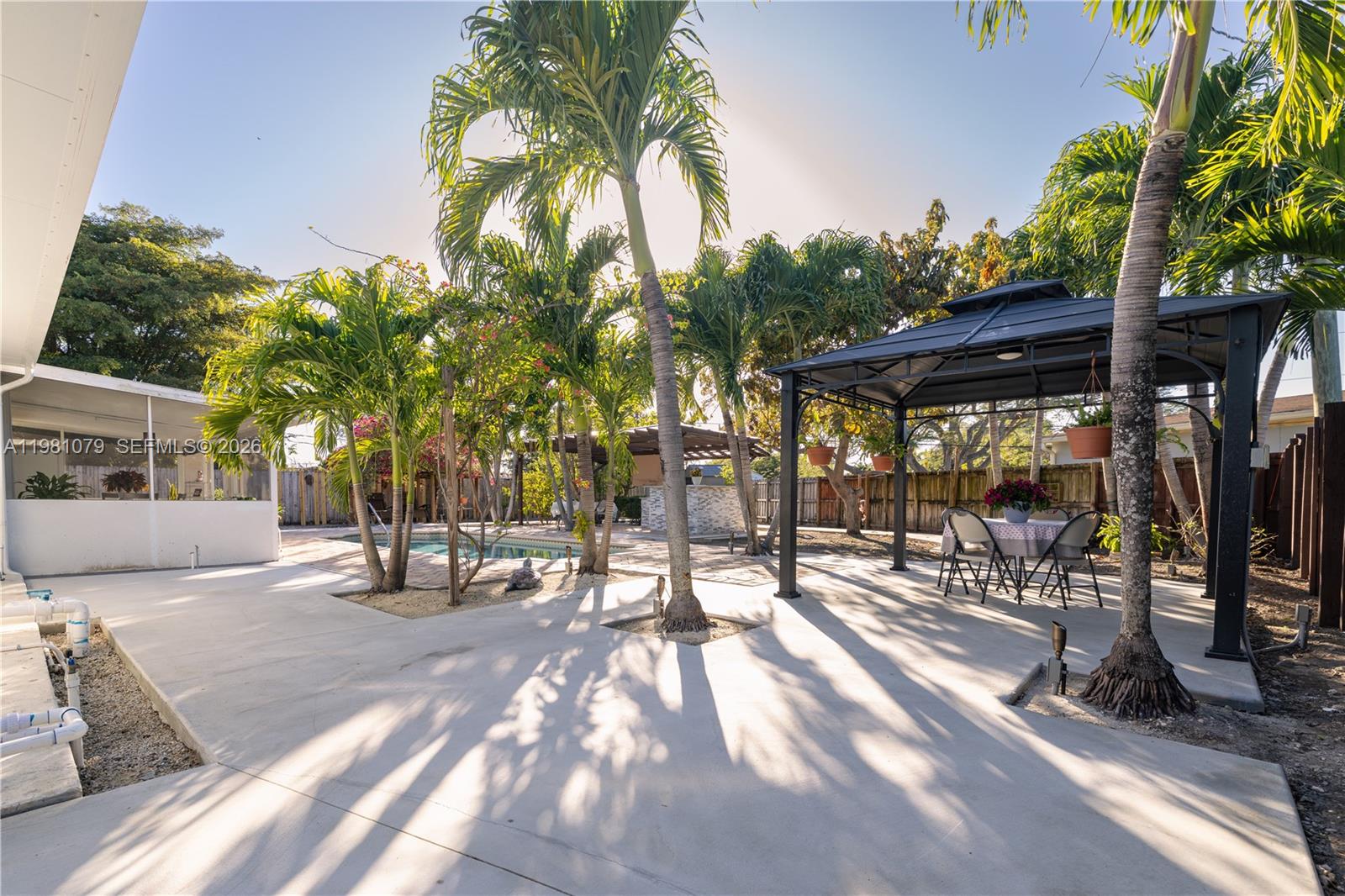 CUTLER RIDGE MANOR ESTATE - Residential