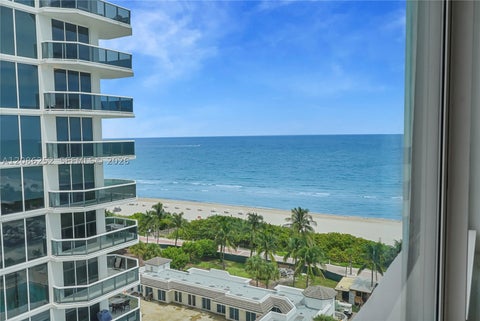 Photo of 4747 Collins Ave #1008, Miami Beach, FL 33140 (MLS # A12086252)