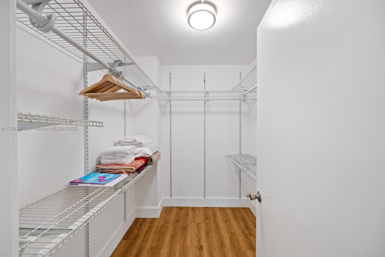 BRICKELL SHORES CONDO - Residential Lease