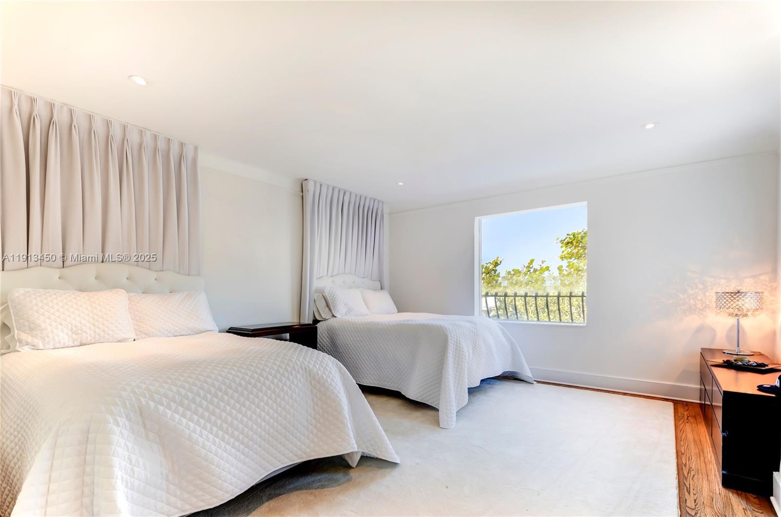 BEACH VIEW ADDN - Residential