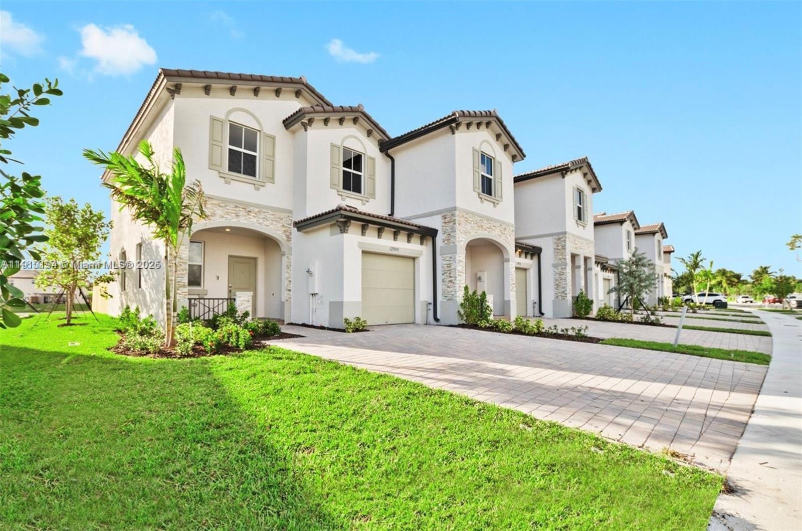 GOLF PARK SEC 1 - Residential Lease