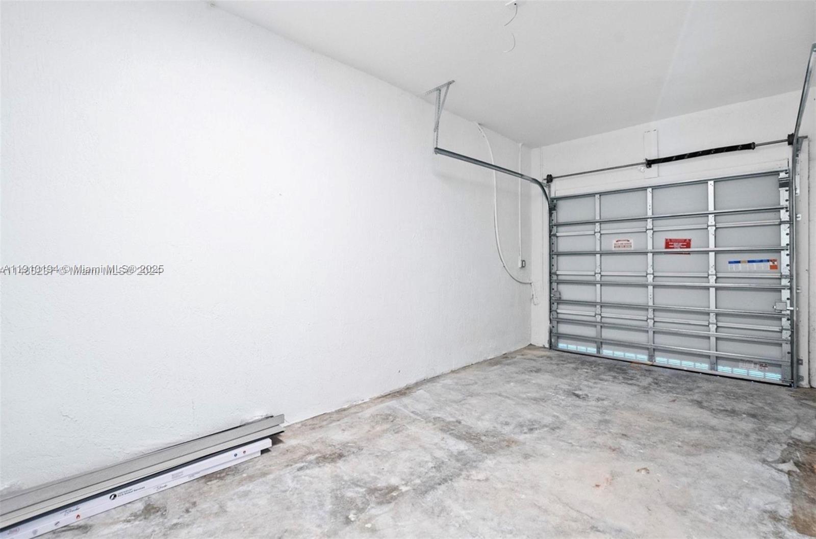 GOLF PARK SEC 1 - Residential Lease