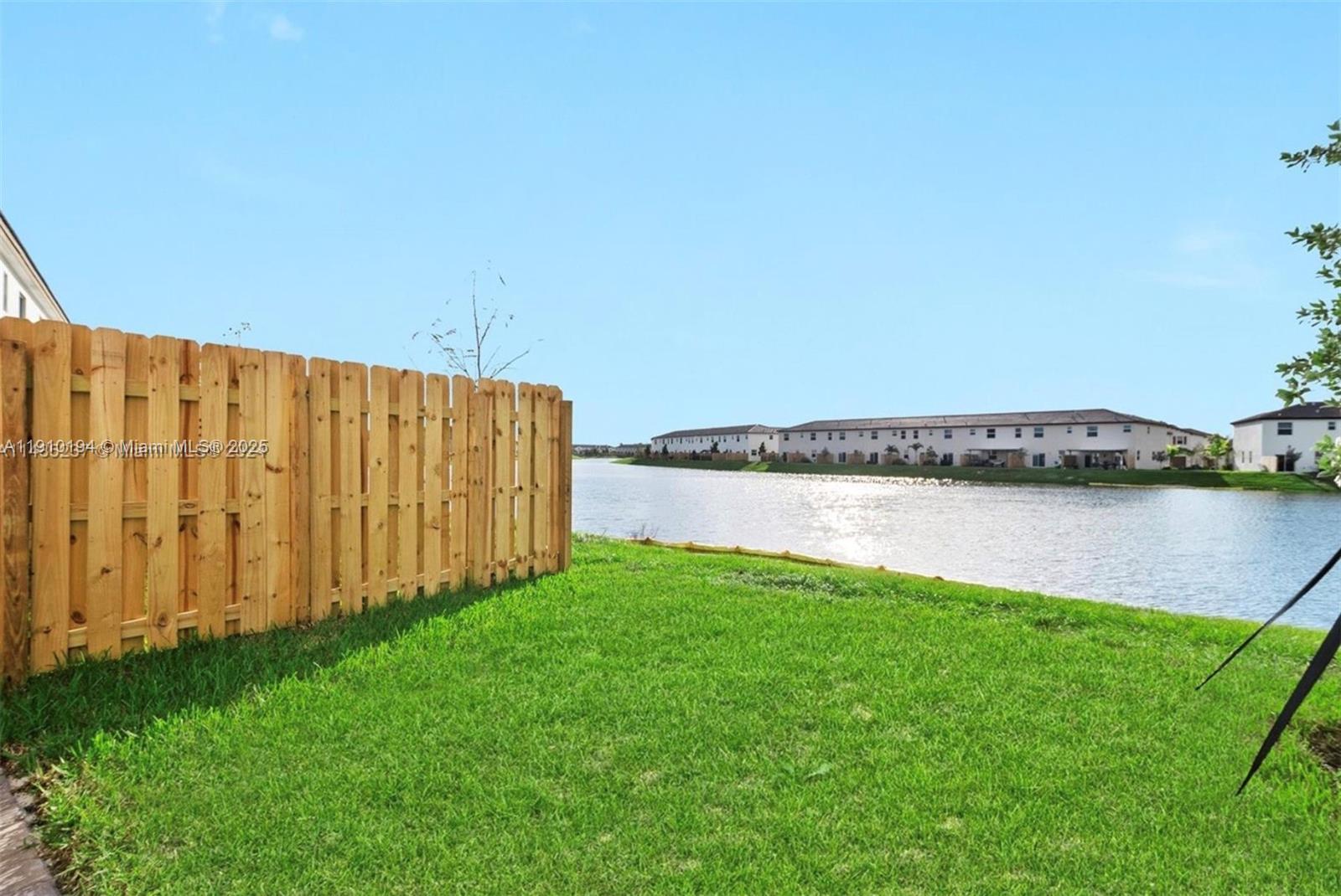 GOLF PARK SEC 1 - Residential Lease