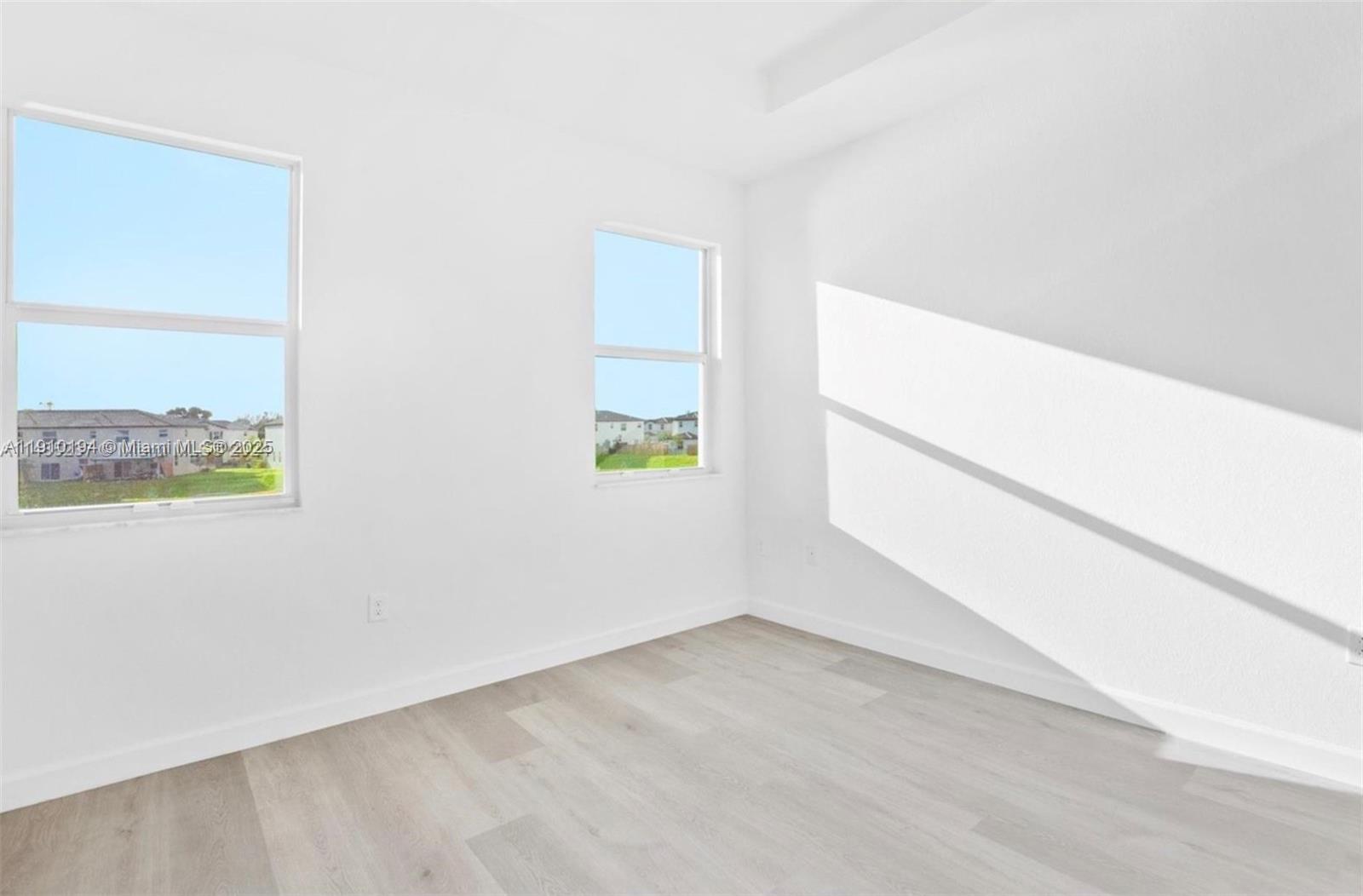 GOLF PARK SEC 1 - Residential Lease