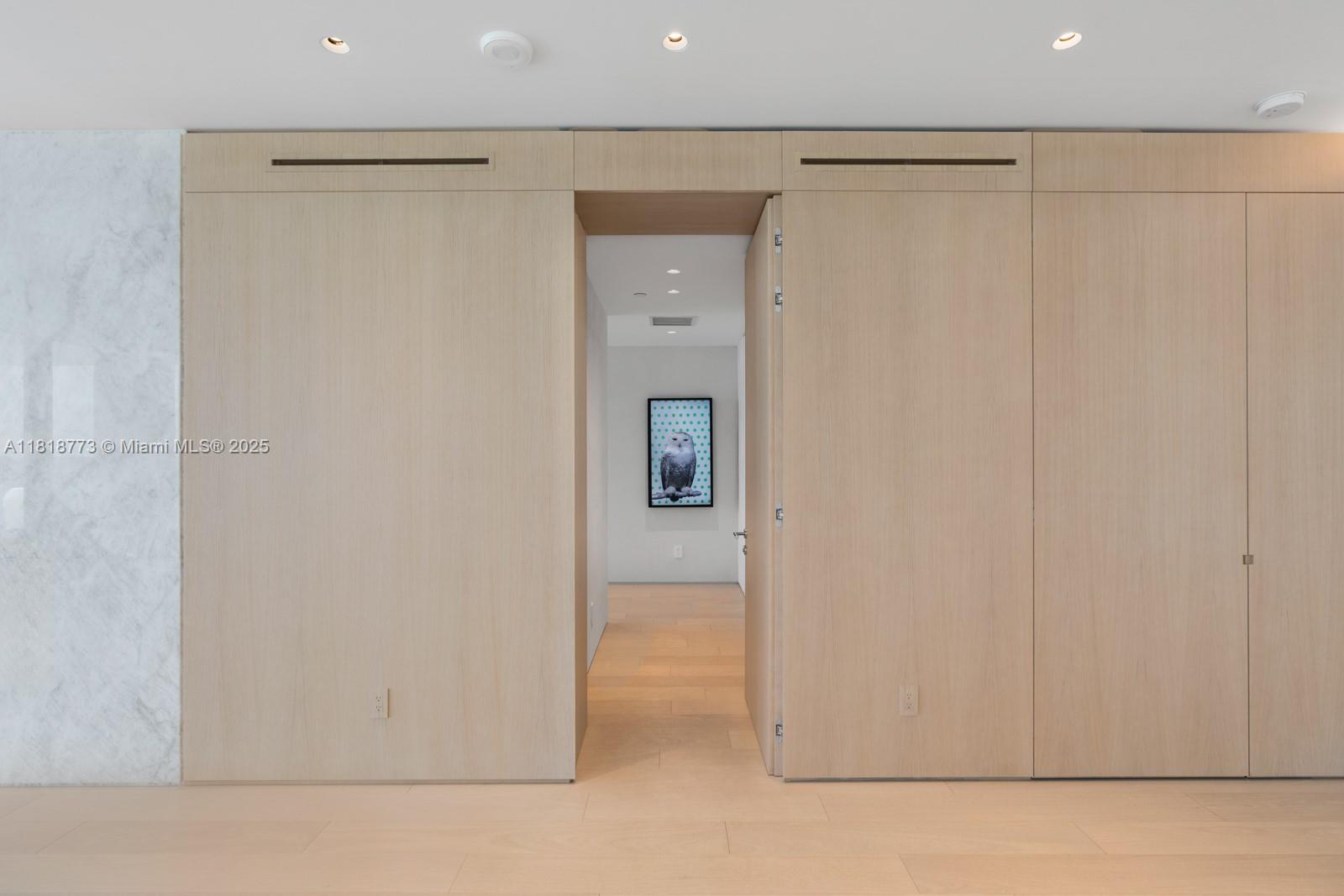 OCEANA BAL HARBOUR CONDO - Residential