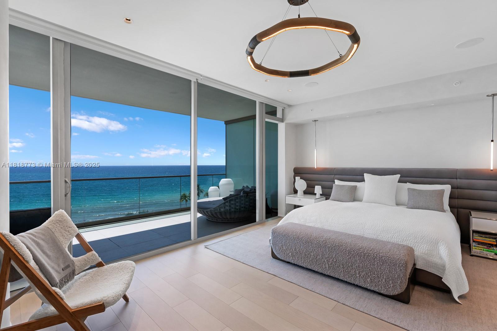 OCEANA BAL HARBOUR CONDO - Residential