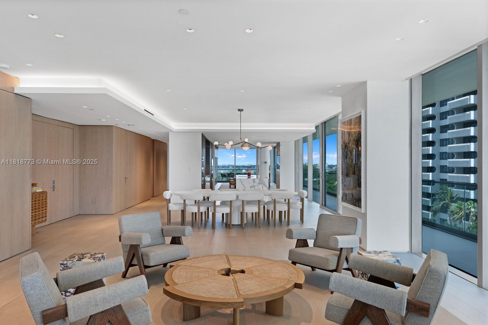 10203 Collins Ave 701