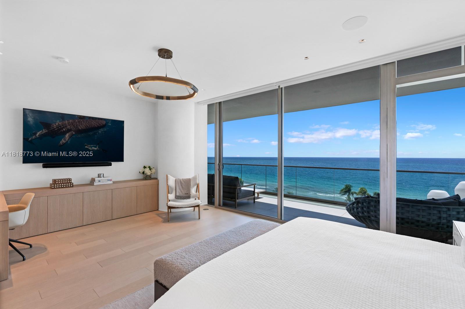 OCEANA BAL HARBOUR CONDO - Residential